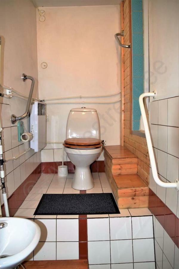 Private Apartment In The Centre Of Parnu/Pernau Экстерьер фото